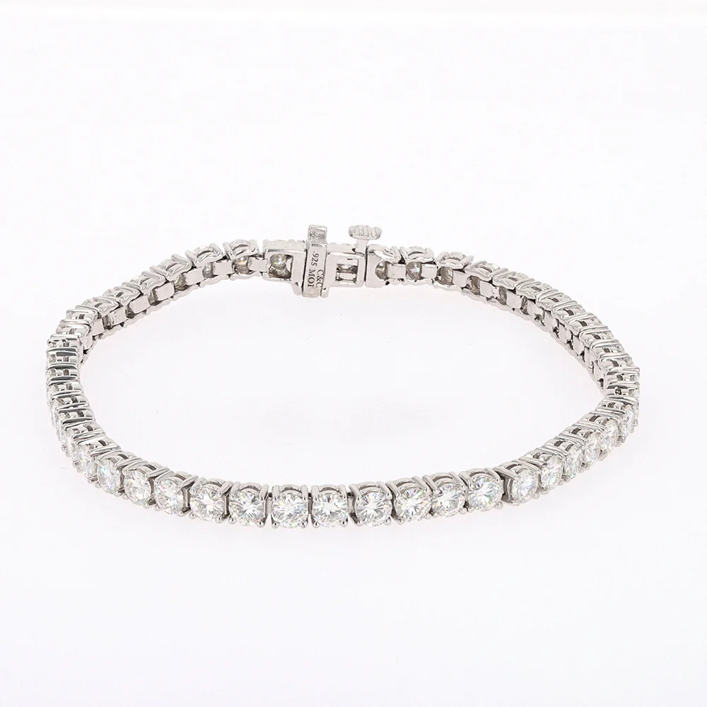 Featured Moissanite Jewelry Deals